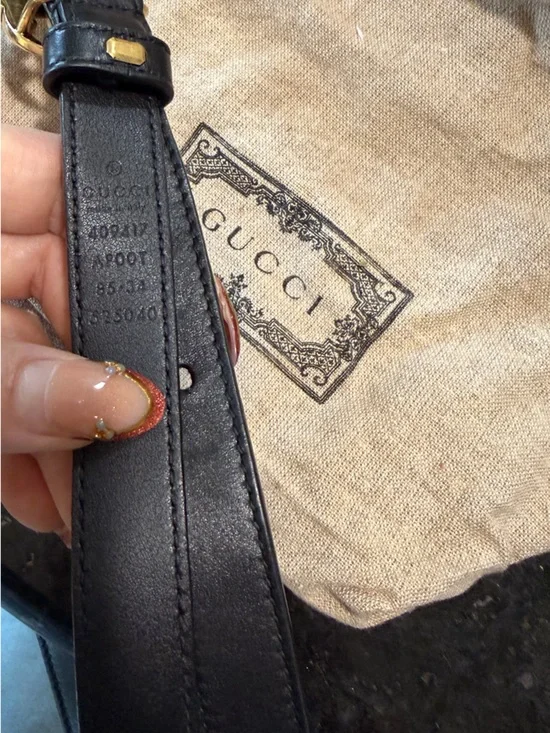 Authentic Gucci Marmont Black Leather Thin Skinny Belt Gold Double G Buckle - Picture 4 of 6